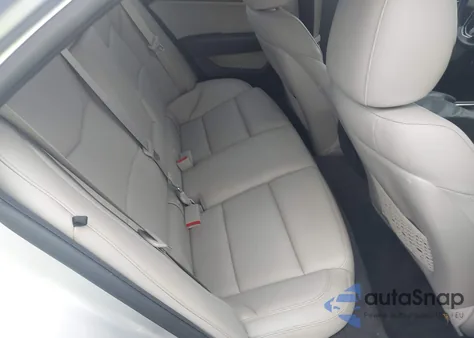 2016 Cadillac Ats Standard z USA, uszkodzony, nr VIN 1G6AA5RA5G0144862